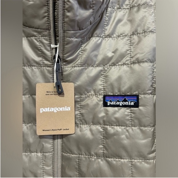 Patagonia Women’s Small Nano Puff Insulated Jacket Seabird Grey Tan Puffy NWT - Picture 6 of 11